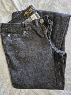 Women’s Black Wash Jeans - Size 9 - NWOT